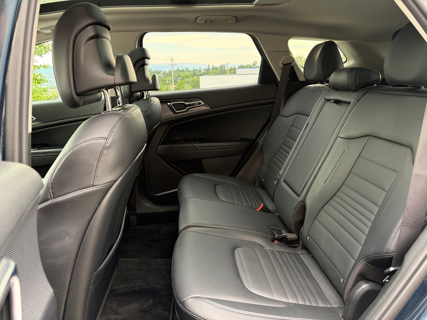 2023 Kia Sportage EX Premium AWD w/Black Interior