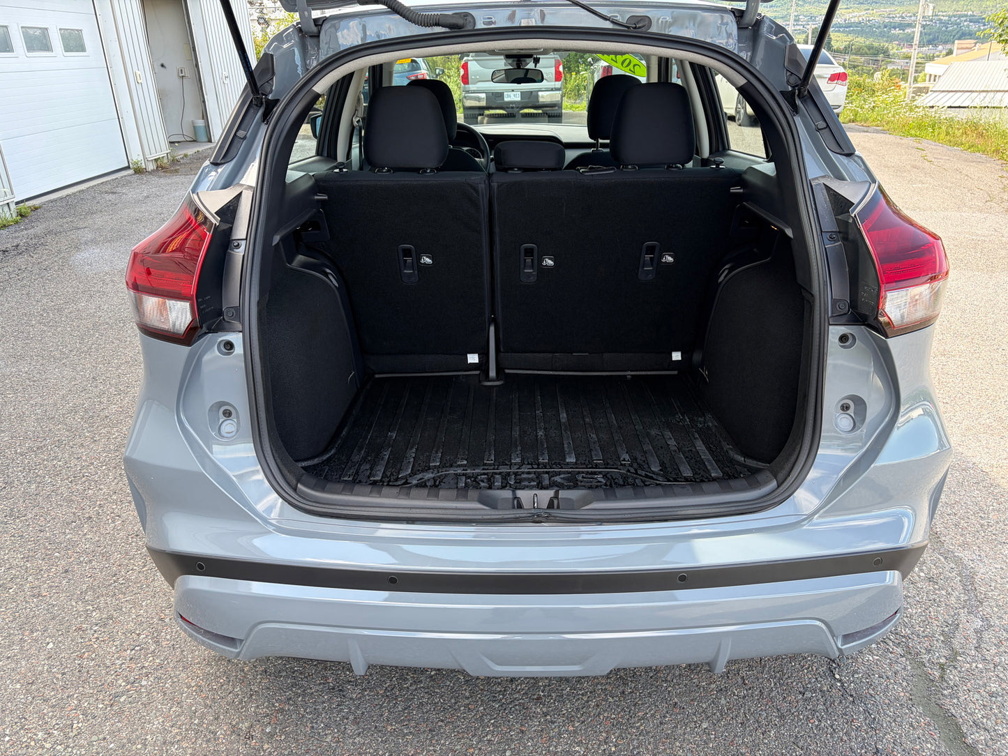 2024 Nissan Kicks S FWD