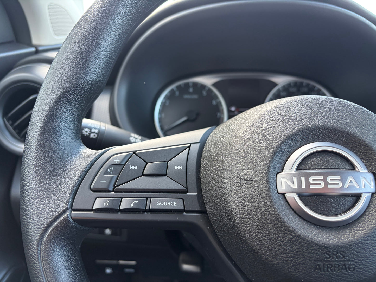 2024 Nissan Kicks S FWD