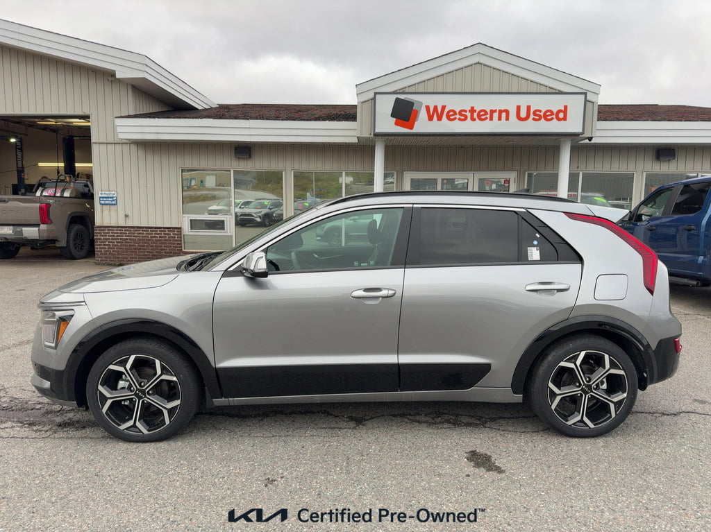 2025 Kia Niro SX FWD