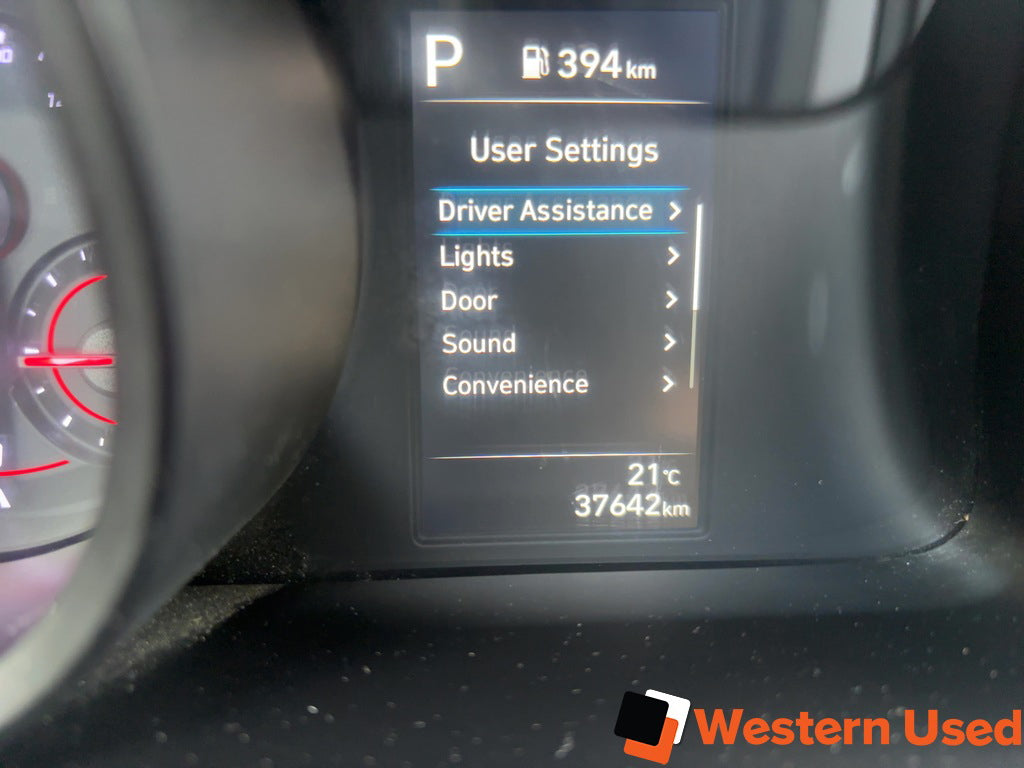 2023 Hyundai Elantra Preferred IVT