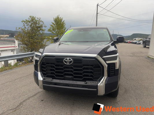 2022 Toyota Tundra 4x4 Crewmax SR