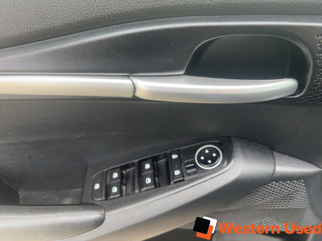 2023 Kia Seltos LX AWD