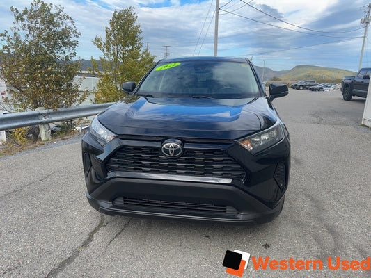 2022 Toyota RAV4 LE AWD