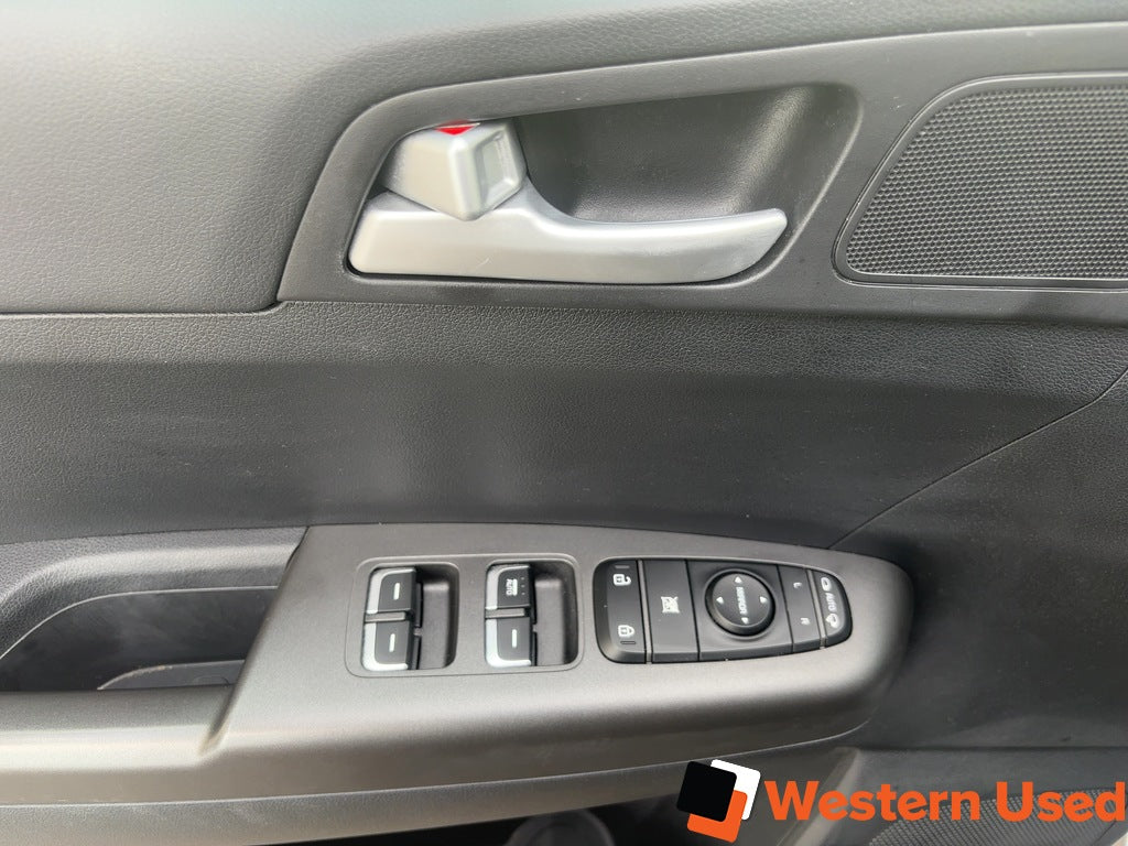 2022 Kia Sportage LX AWD