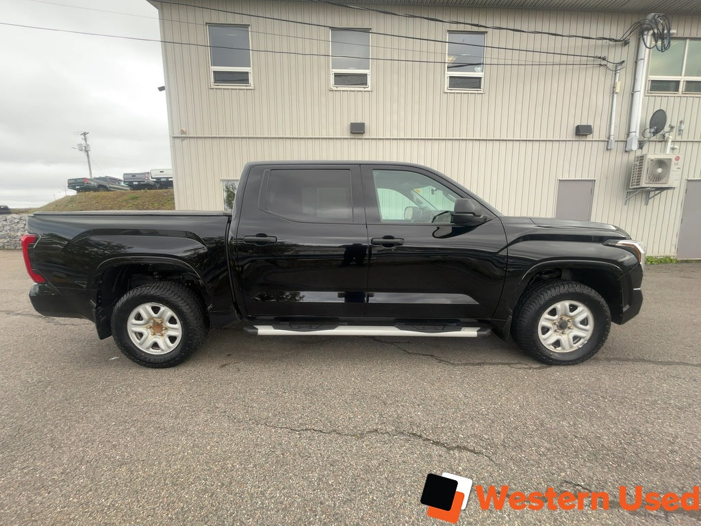 2022 Toyota Tundra 4x4 Crewmax SR