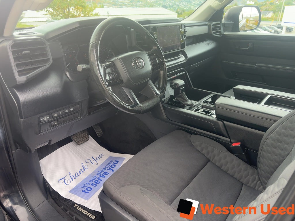 2022 Toyota Tundra 4x4 Crewmax SR