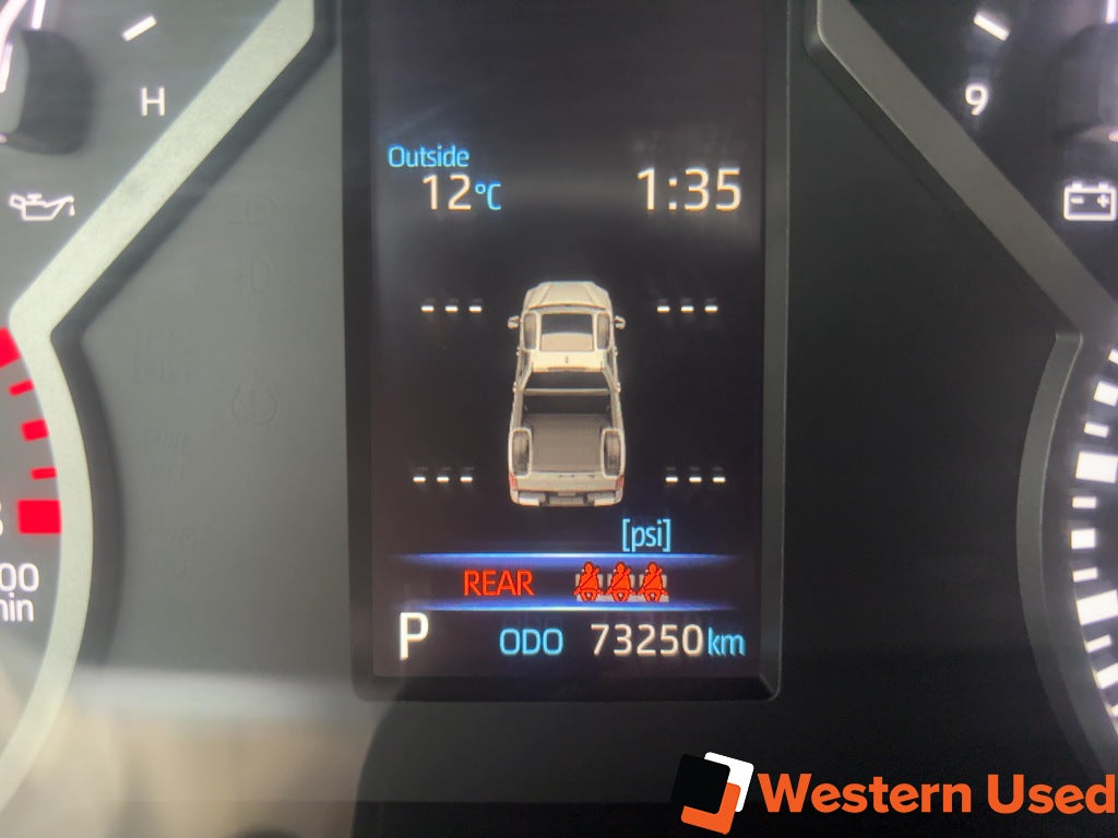 2022 Toyota Tundra 4x4 Crewmax SR