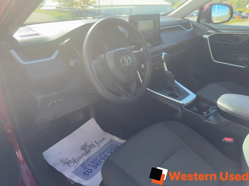 2020 Toyota RAV4 LE AWD