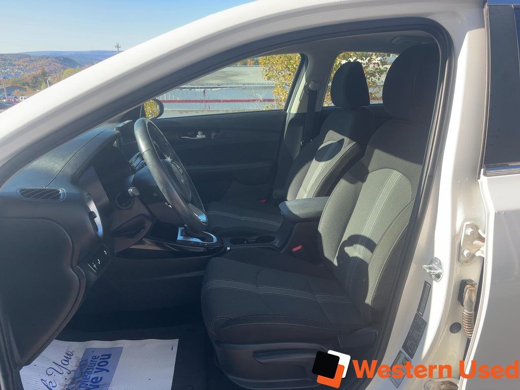 2024 Kia Forte EX IVT