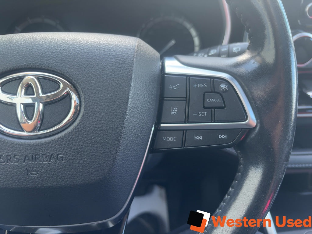 2021 Toyota Highlander XLE AWD