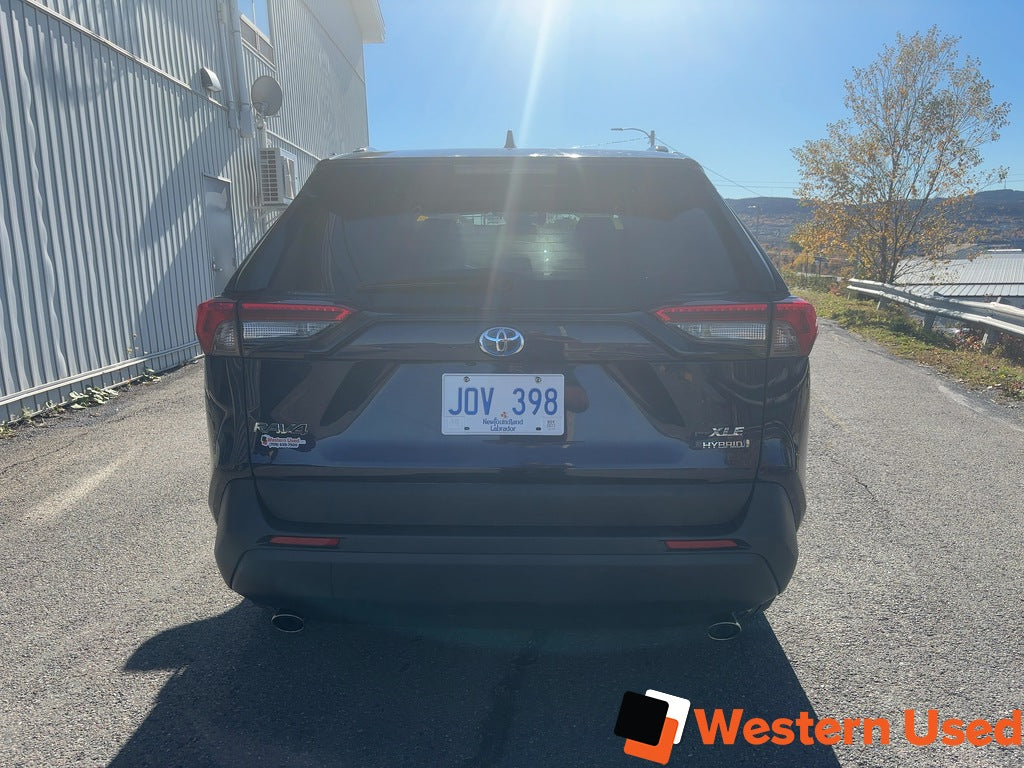 2021 Toyota RAV4 Hybrid XLE AWD