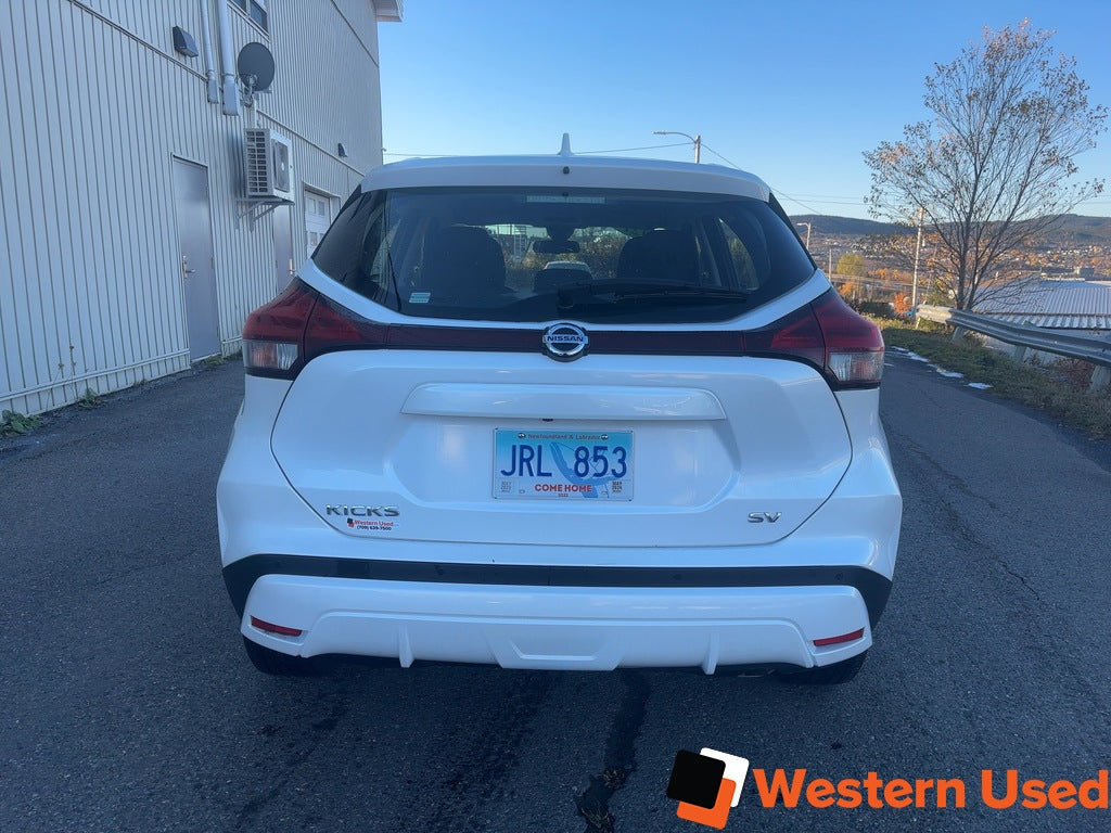 2021 Nissan Kicks SV FWD