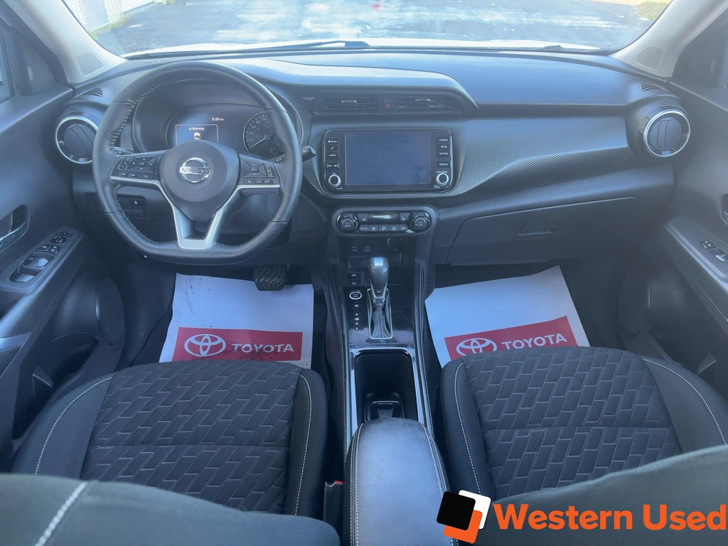 2021 Nissan Kicks SV FWD