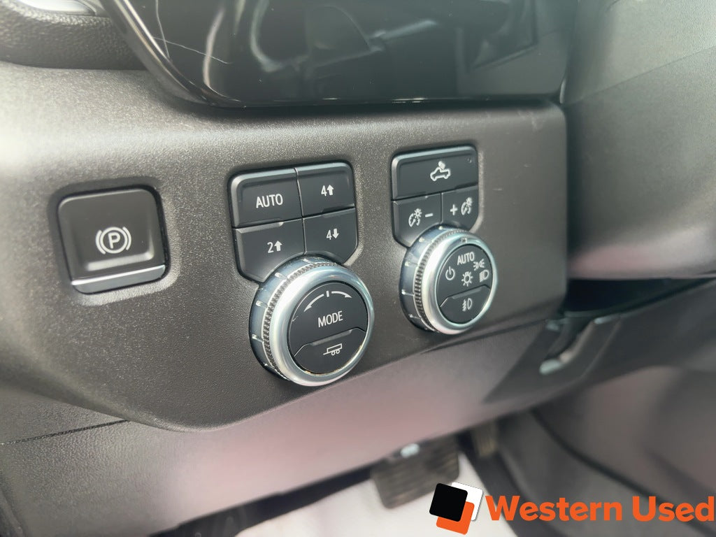 2023 GMC Sierra 1500 4WD Crew Cab 157" Elevation