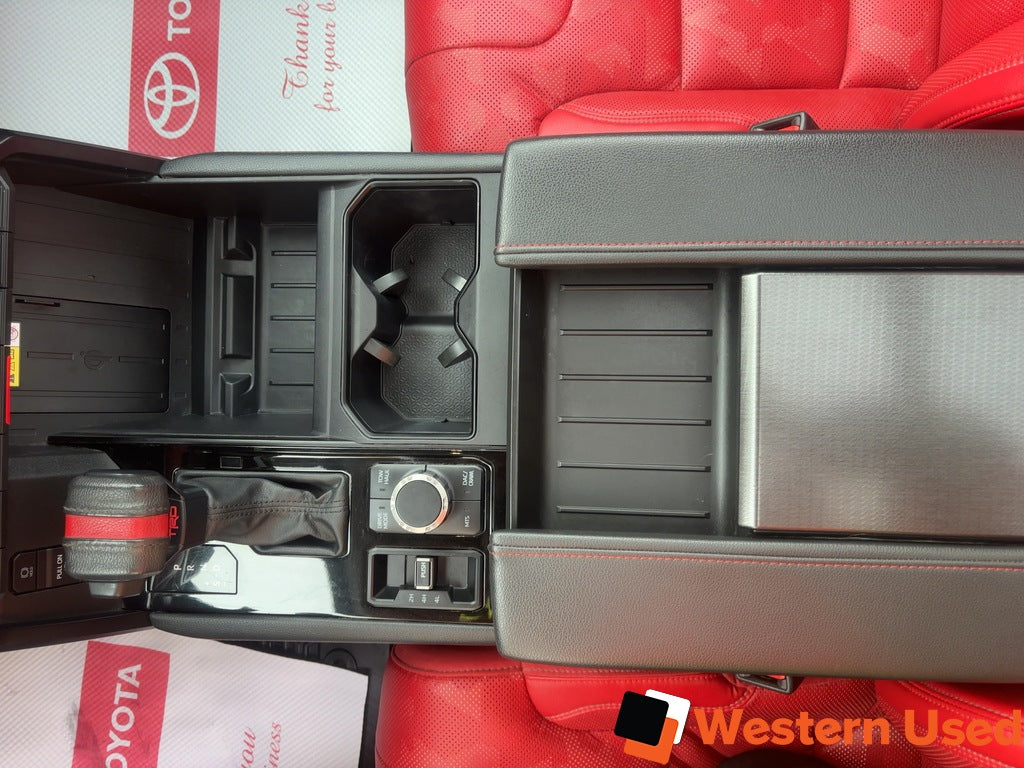 2023 Toyota Tundra 4x4 Crewmax Limited Hybrid