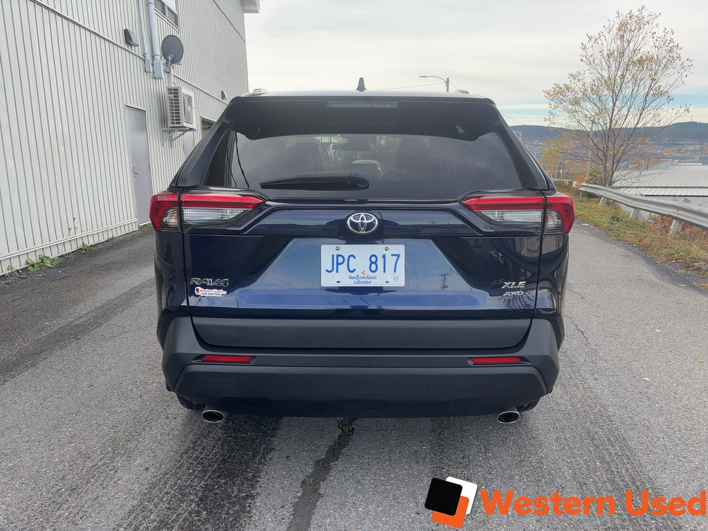 2023 Toyota RAV4 XLE AWD