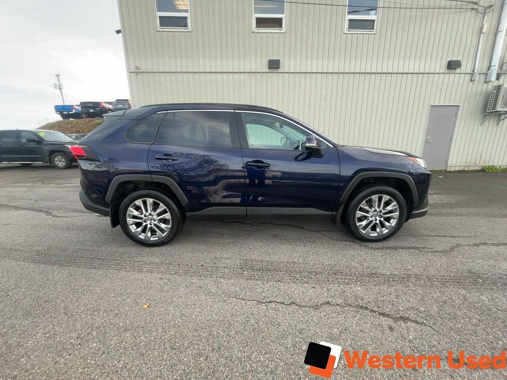 2023 Toyota RAV4 XLE AWD