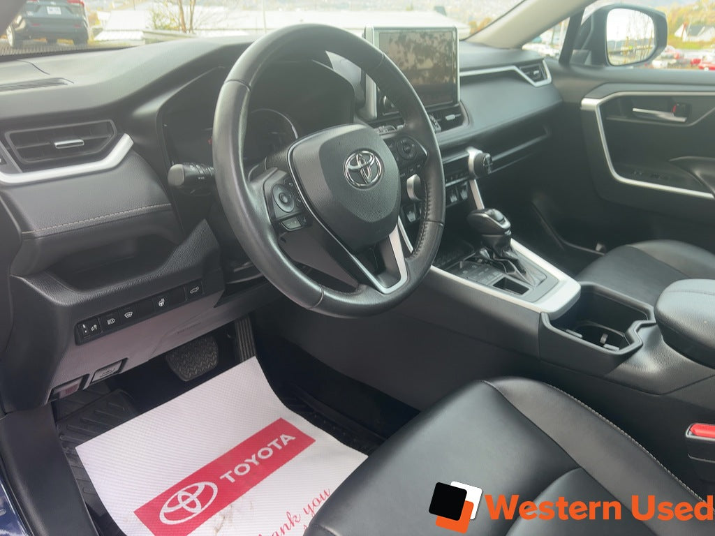 2023 Toyota RAV4 XLE AWD
