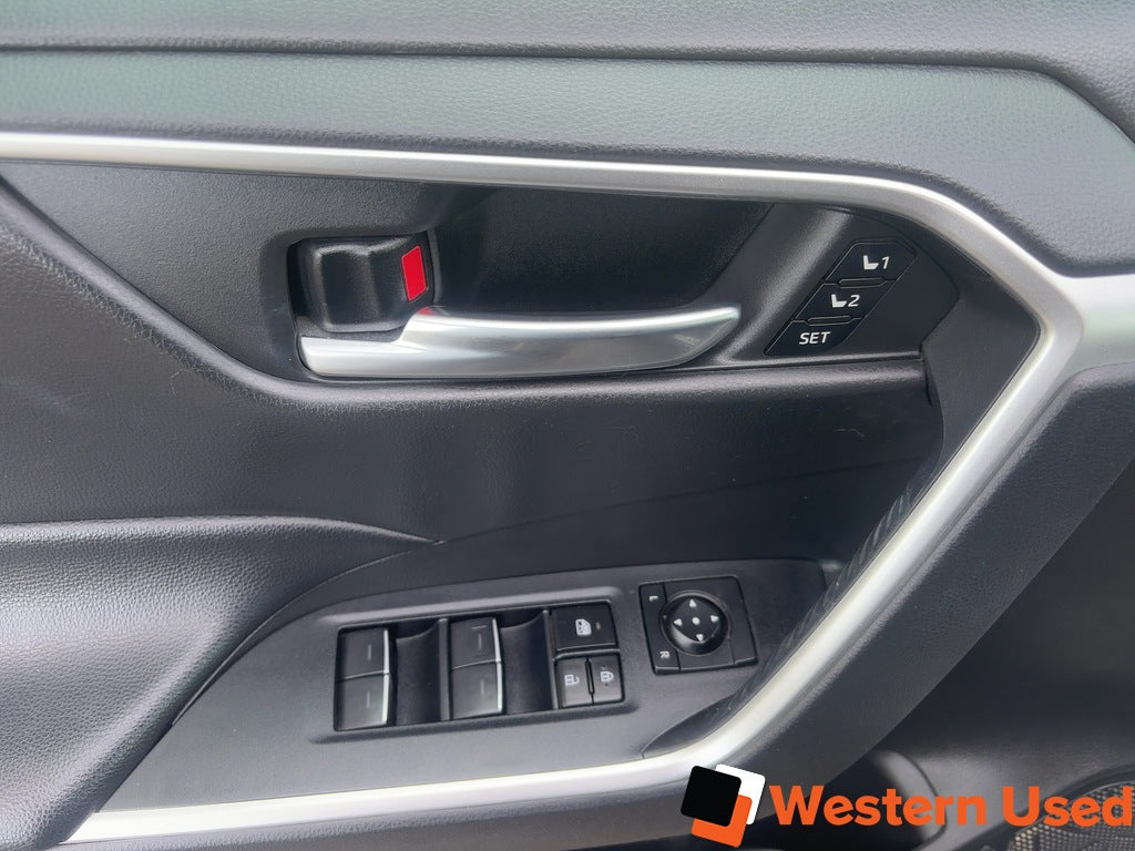 2023 Toyota RAV4 XLE AWD