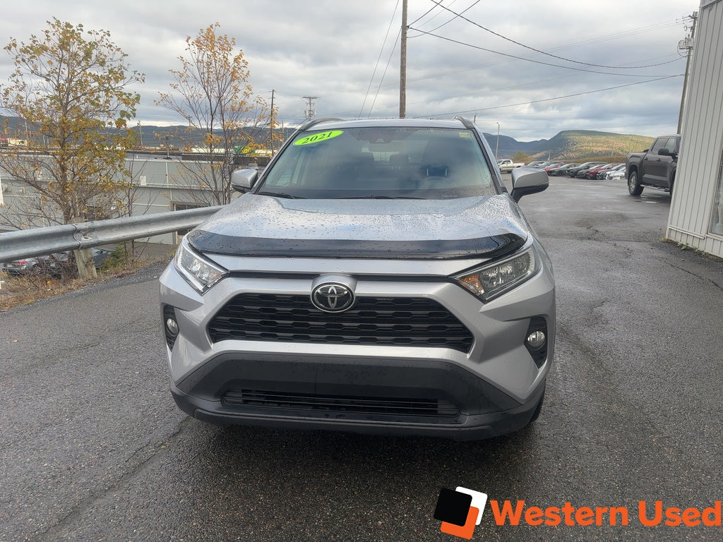 2021 Toyota RAV4 XLE AWD