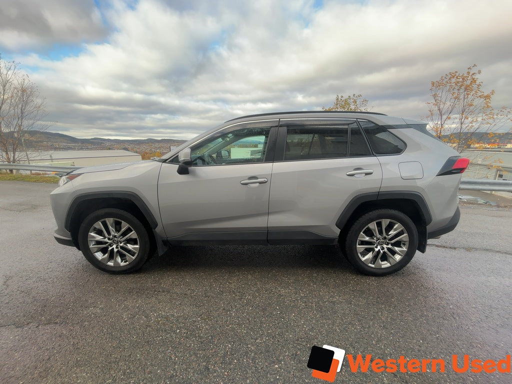 2021 Toyota RAV4 XLE AWD