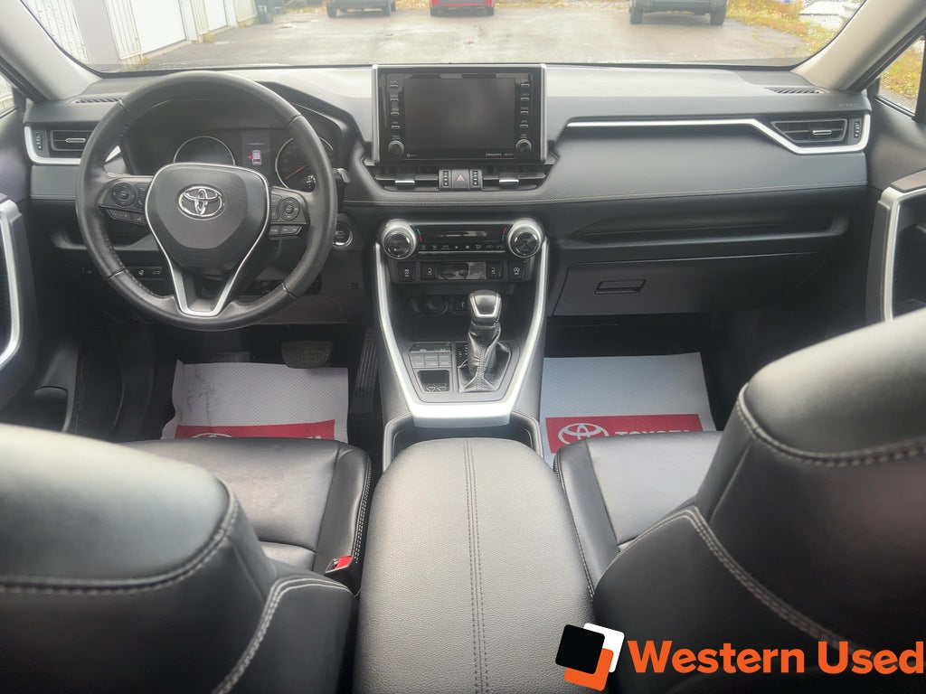 2021 Toyota RAV4 XLE AWD