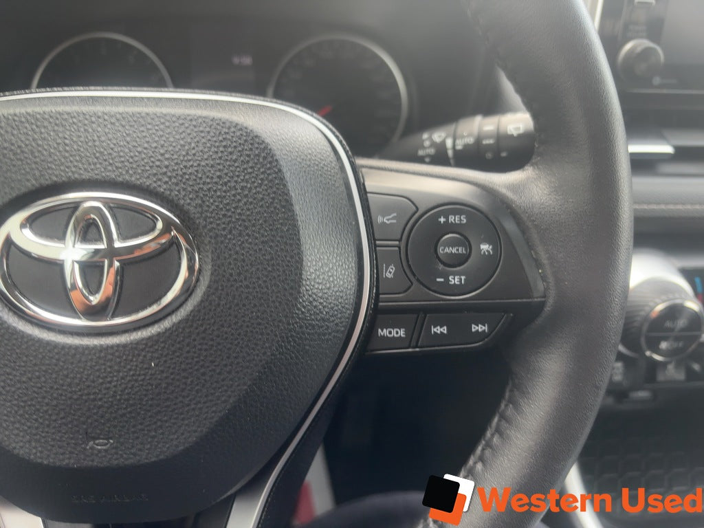 2021 Toyota RAV4 XLE AWD