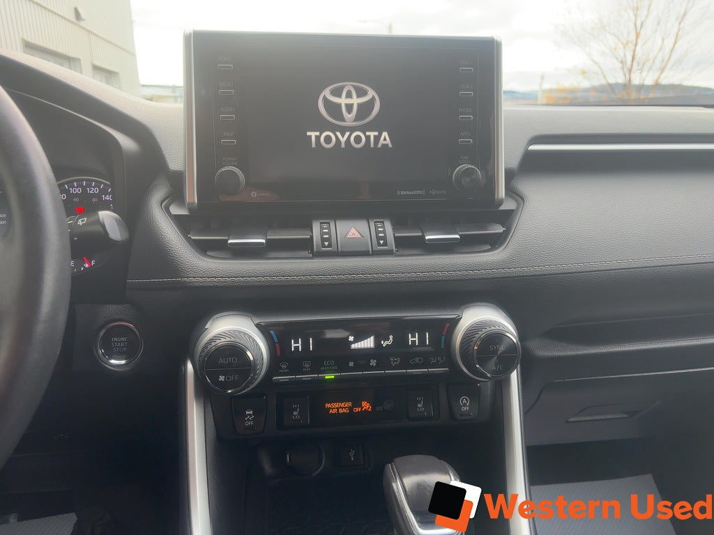 2021 Toyota RAV4 XLE AWD
