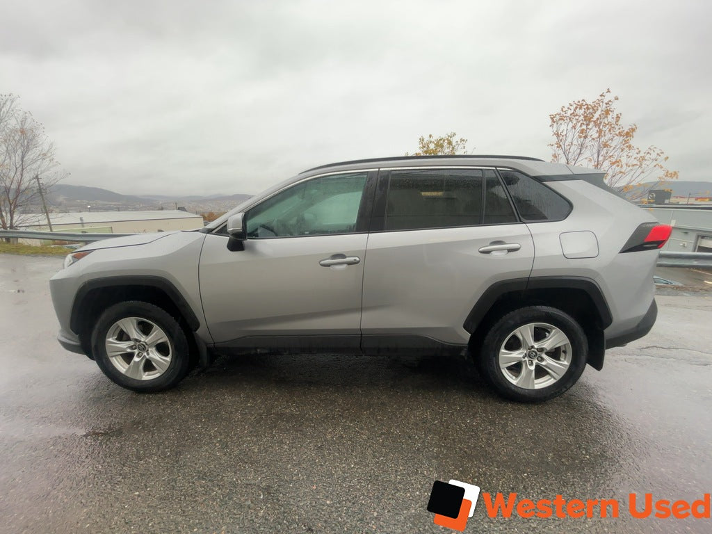 2020 Toyota RAV4 XLE AWD