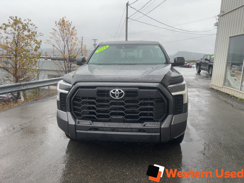 2024 Toyota Tundra 4x4 Double Cab SR5