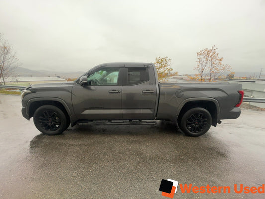 2024 Toyota Tundra 4x4 Double Cab SR5