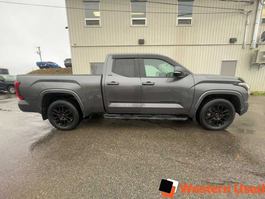 2024 Toyota Tundra 4x4 Double Cab SR5