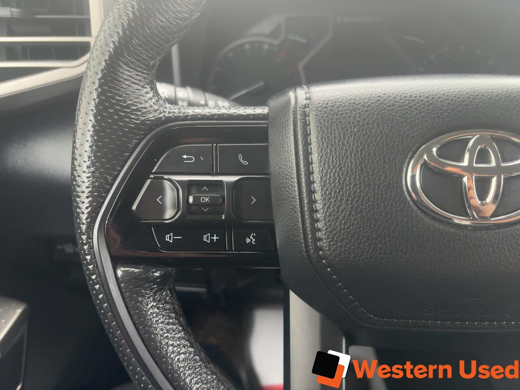 2024 Toyota Tundra 4x4 Double Cab SR5