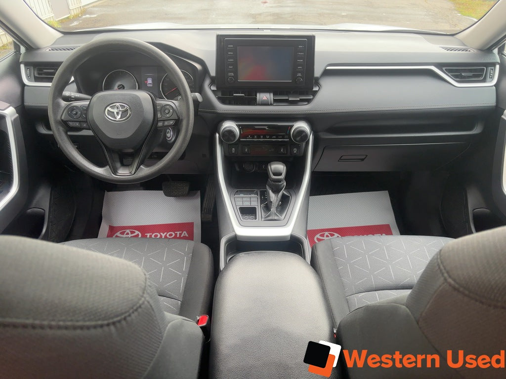 2021 Toyota RAV4 LE AWD