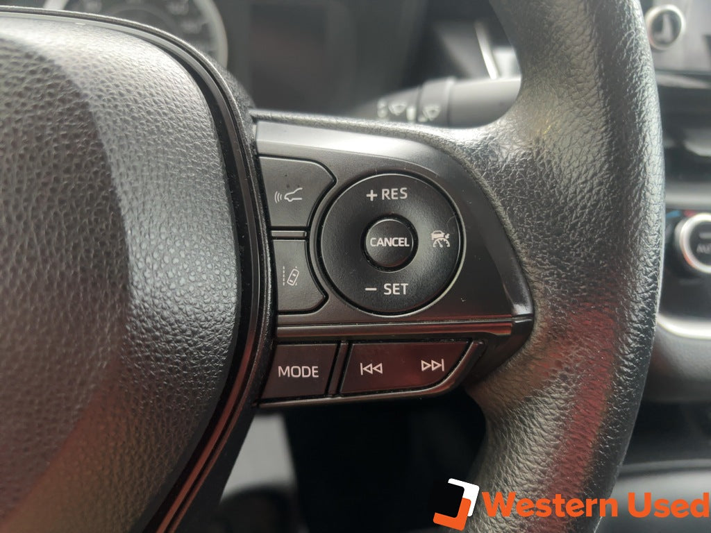 2022 Toyota Corolla LE CVT