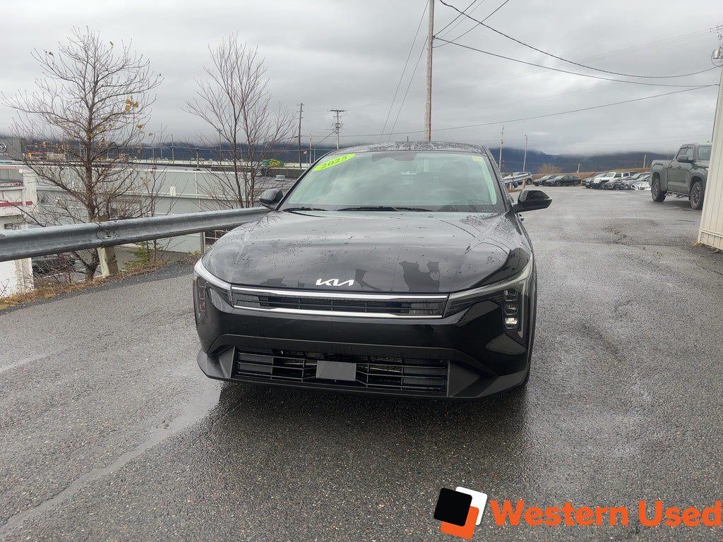 2025 Kia K4 EX FWD