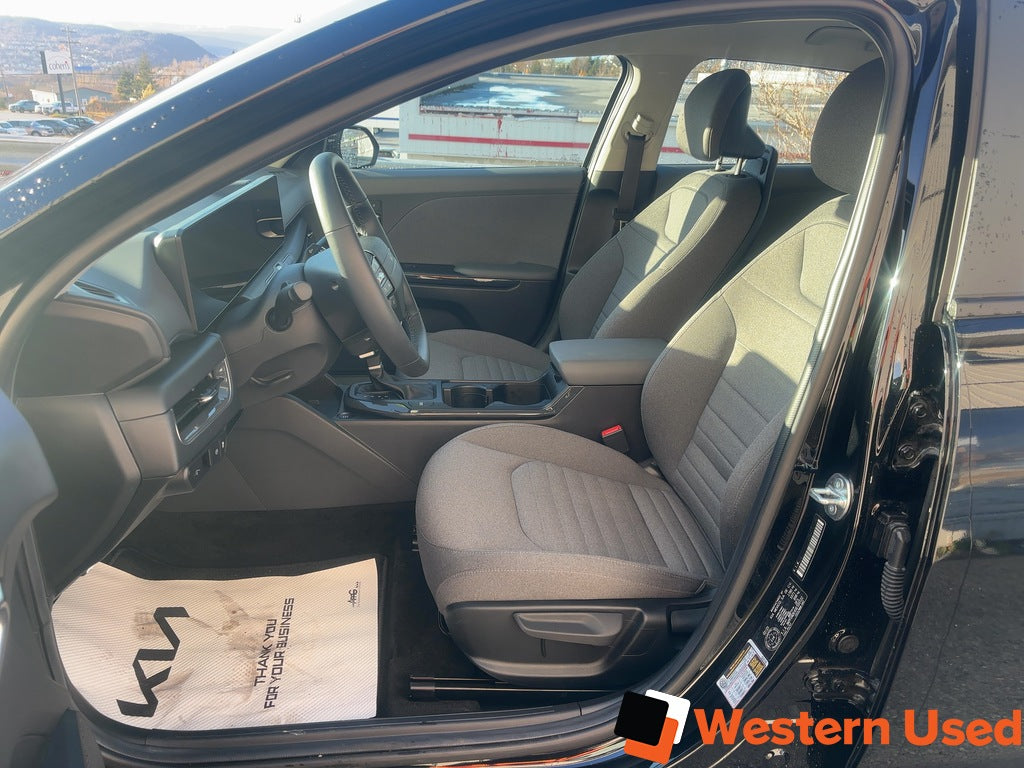 2025 Kia K4 EX FWD