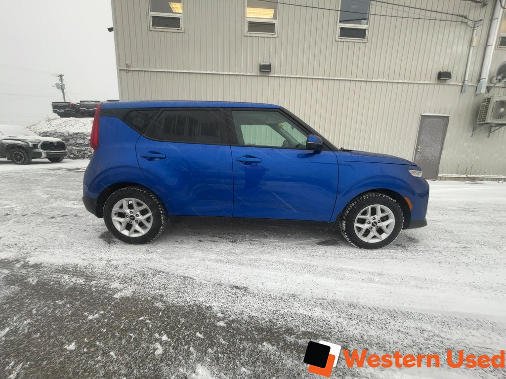 2022 Kia Soul EX IVT
