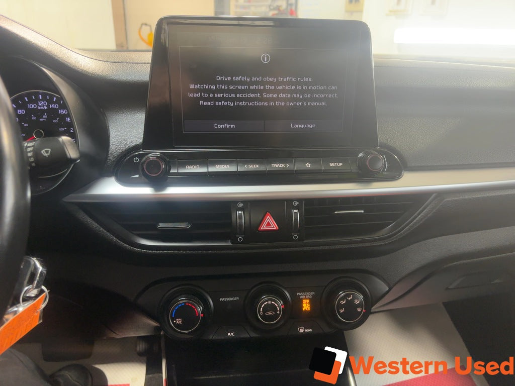 2022 Kia Forte EX IVT