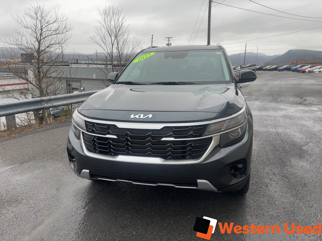 2025 Kia Seltos LX AWD