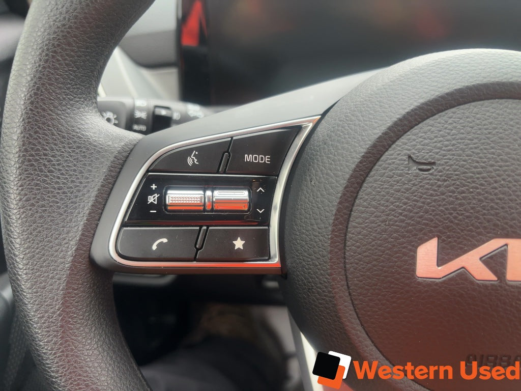 2025 Kia Seltos LX AWD