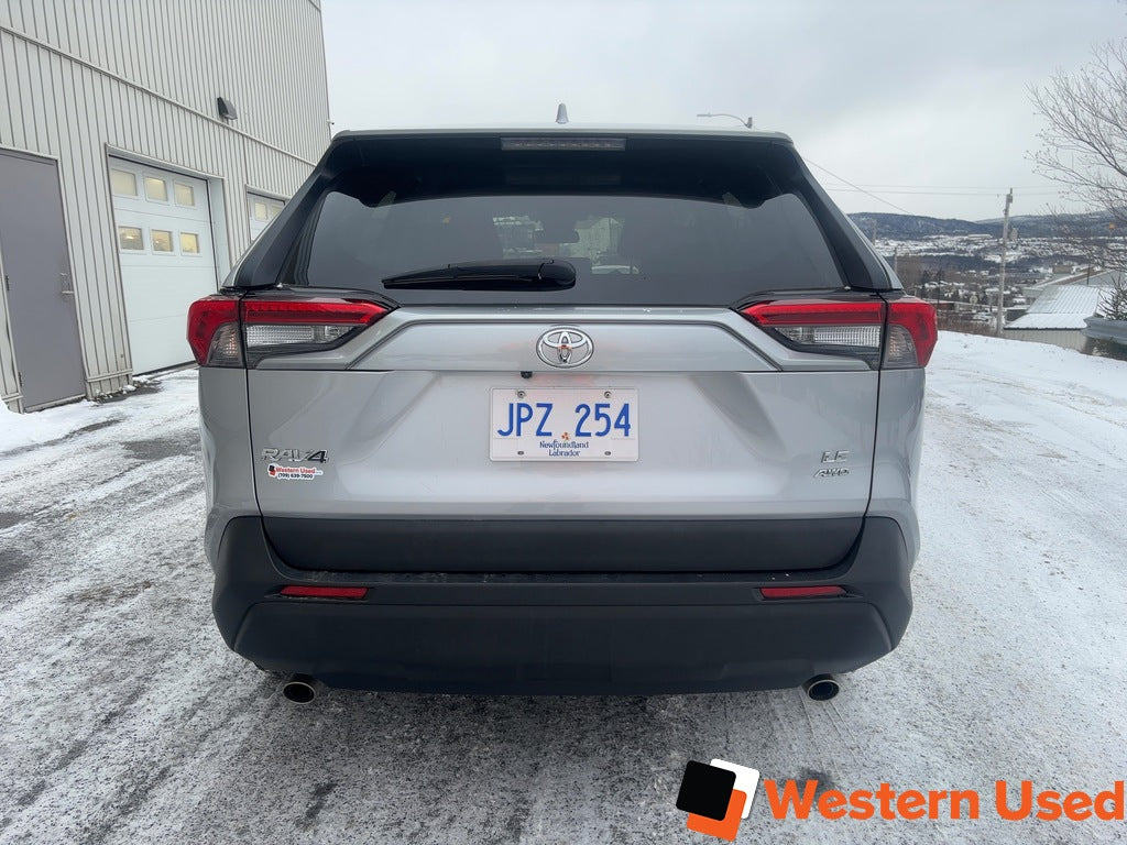 2023 Toyota RAV4 LE AWD