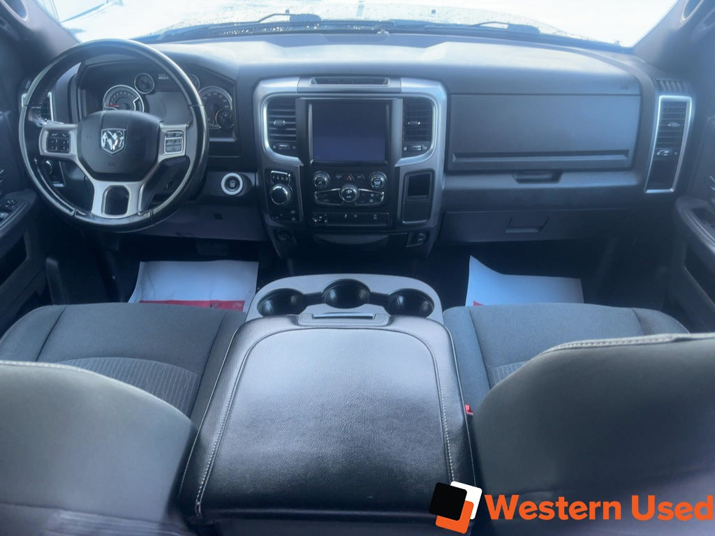 2021 Ram 1500 Classic Warlock 4x4 Crew Cab 5'7" Box