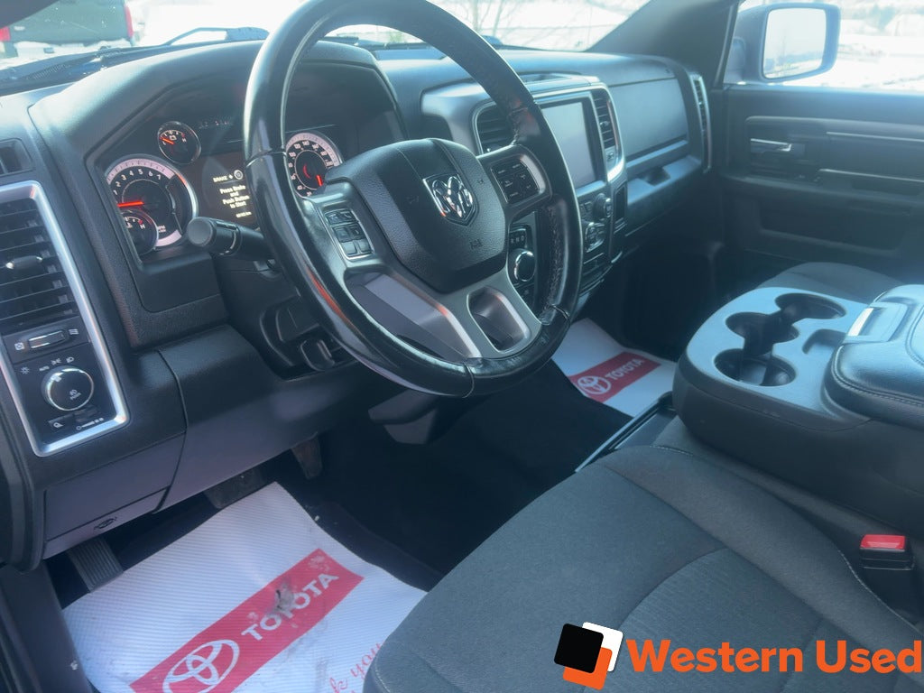 2021 Ram 1500 Classic Warlock 4x4 Crew Cab 5'7" Box