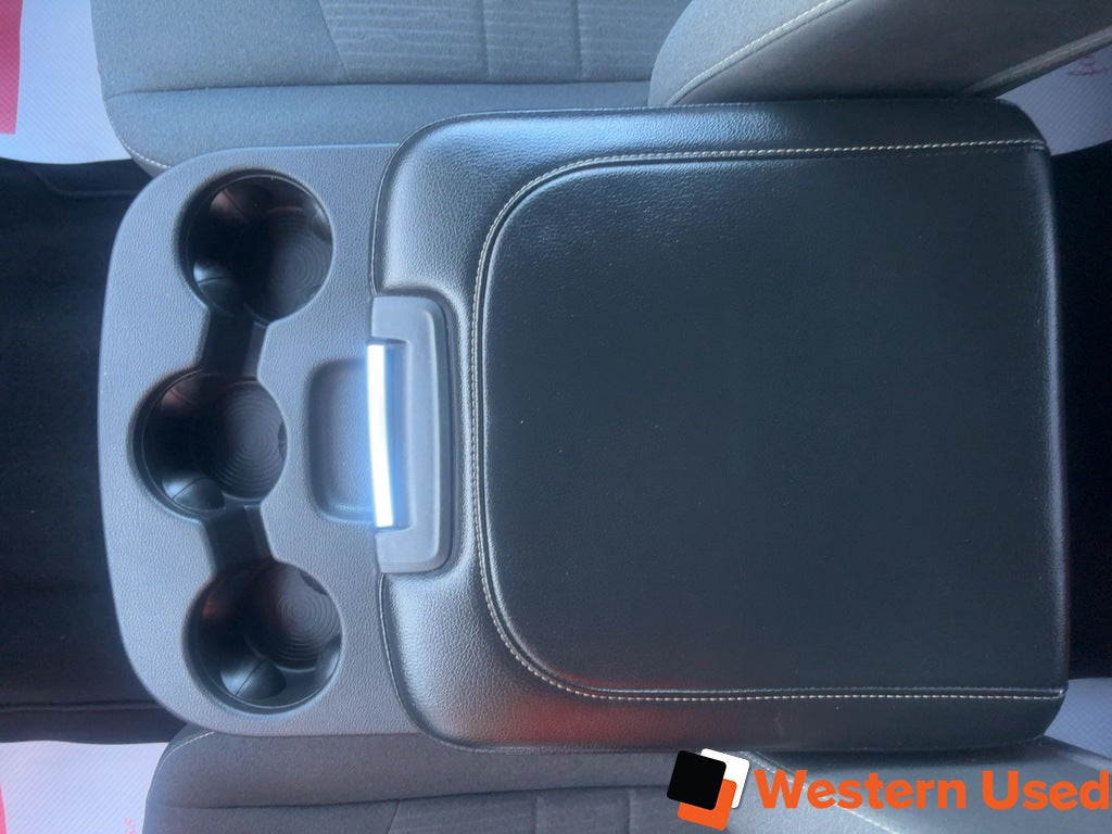 2021 Ram 1500 Classic Warlock 4x4 Crew Cab 5'7" Box