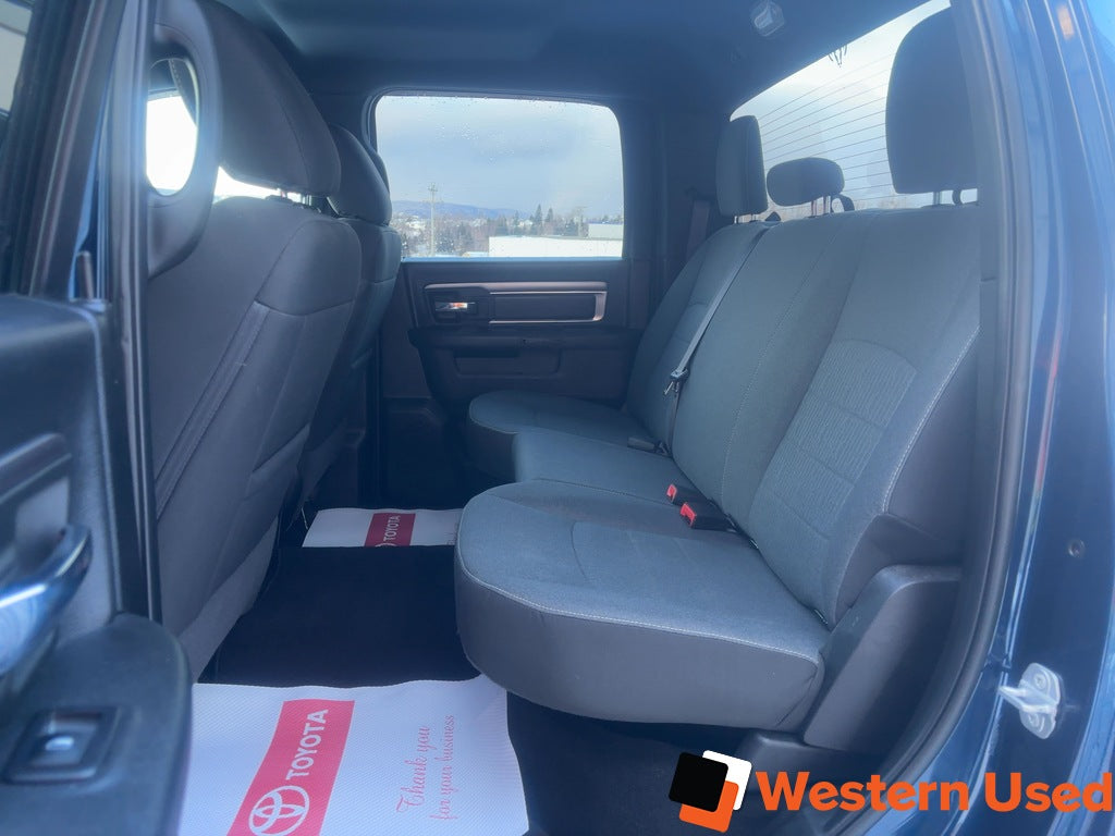 2021 Ram 1500 Classic Warlock 4x4 Crew Cab 5'7" Box