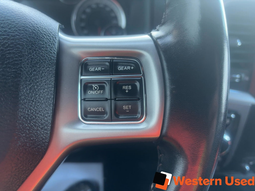 2021 Ram 1500 Classic Warlock 4x4 Crew Cab 5'7" Box