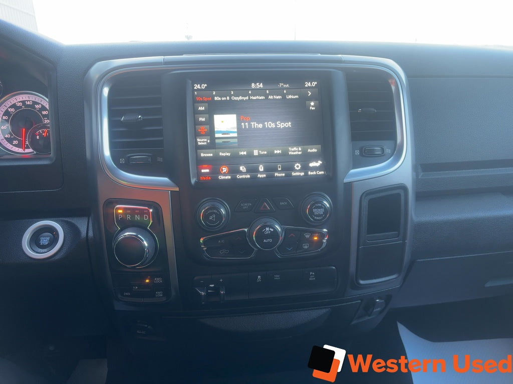 2021 Ram 1500 Classic Warlock 4x4 Crew Cab 5'7" Box