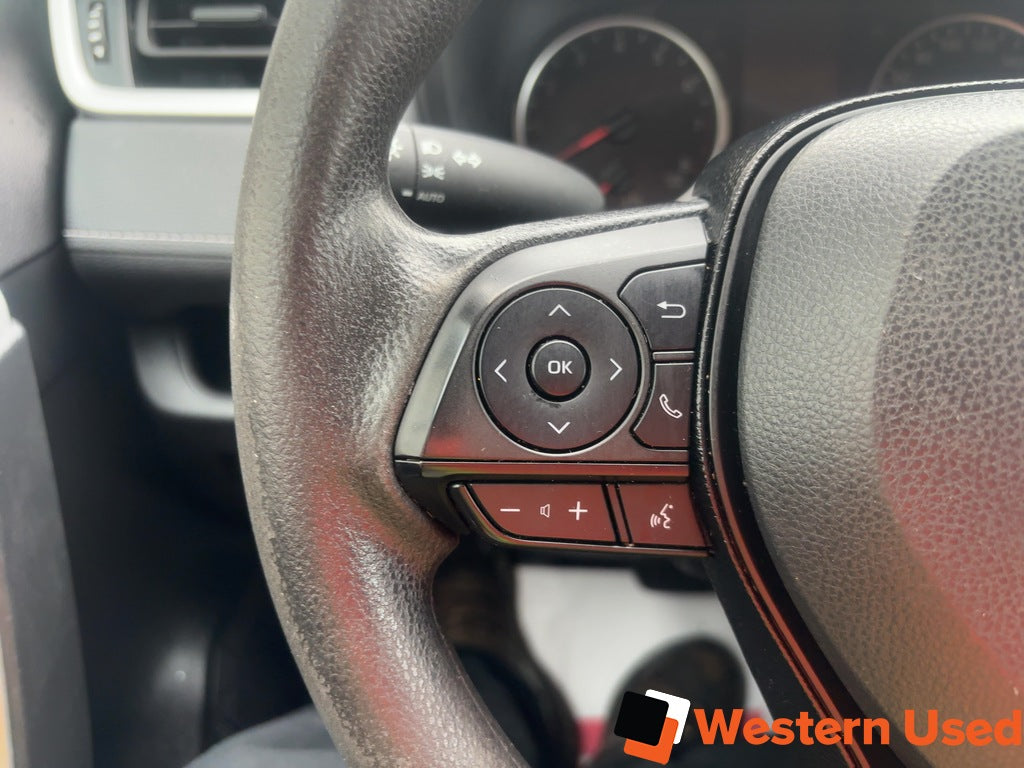 2021 Toyota RAV4 LE AWD